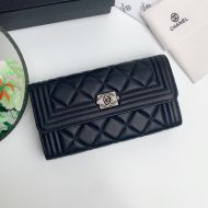 Chanel Large Boy Flap Bifold Wallet in Calfskin Black/Silver