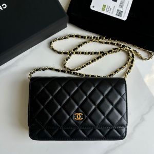 Chanel Flap Clutch with Chain in Lambskin Black/Gold