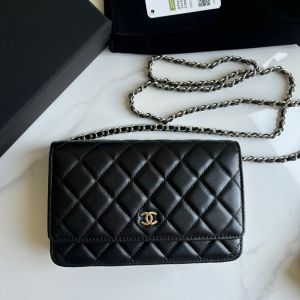 Chanel Flap Clutch with Chain in Lambskin Black/Silver