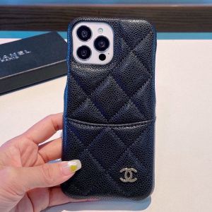 Chanel iPhone Case with Card Holder in Grained Calfskin Black