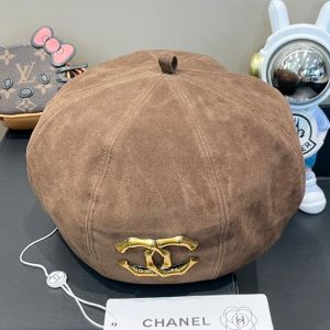 Chanel Pumpkin Beret Hat with Bamboo Logo in Suede Coffee